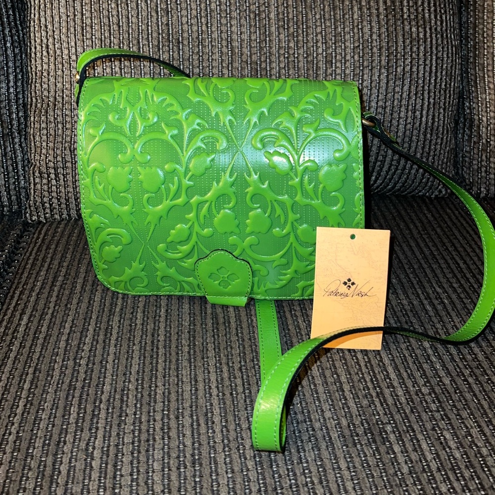 Patricia Nash (all leather) purse